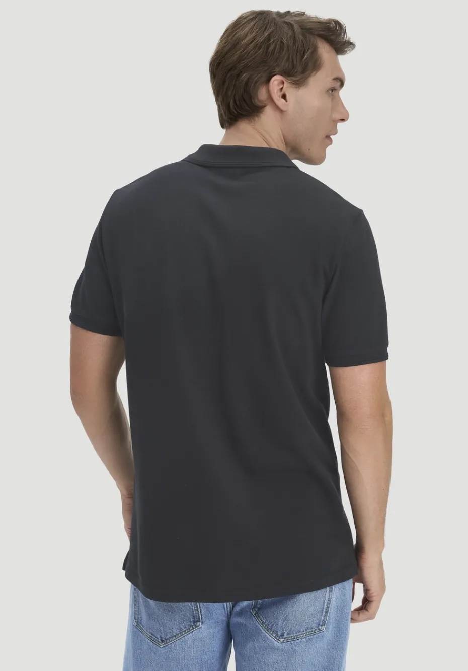hessnatur Piqué Polo Regular aus reiner Bio-Baumwolle von schwarz New