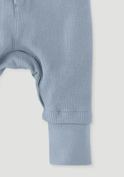 hessnatur Piqué Strampler aus reiner Bio-Baumwolle von helles jeansblau Sale