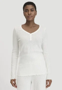 hessnatur Pointelle Henley Schlafshirt PURE COTTON aus reiner Bio-Baumwolle von naturweiss