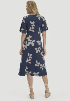 hessnatur Print Jersey Kleid kniebedeckend Slim aus TENCEL™ Lyocell von mitternachtsblau Outlet