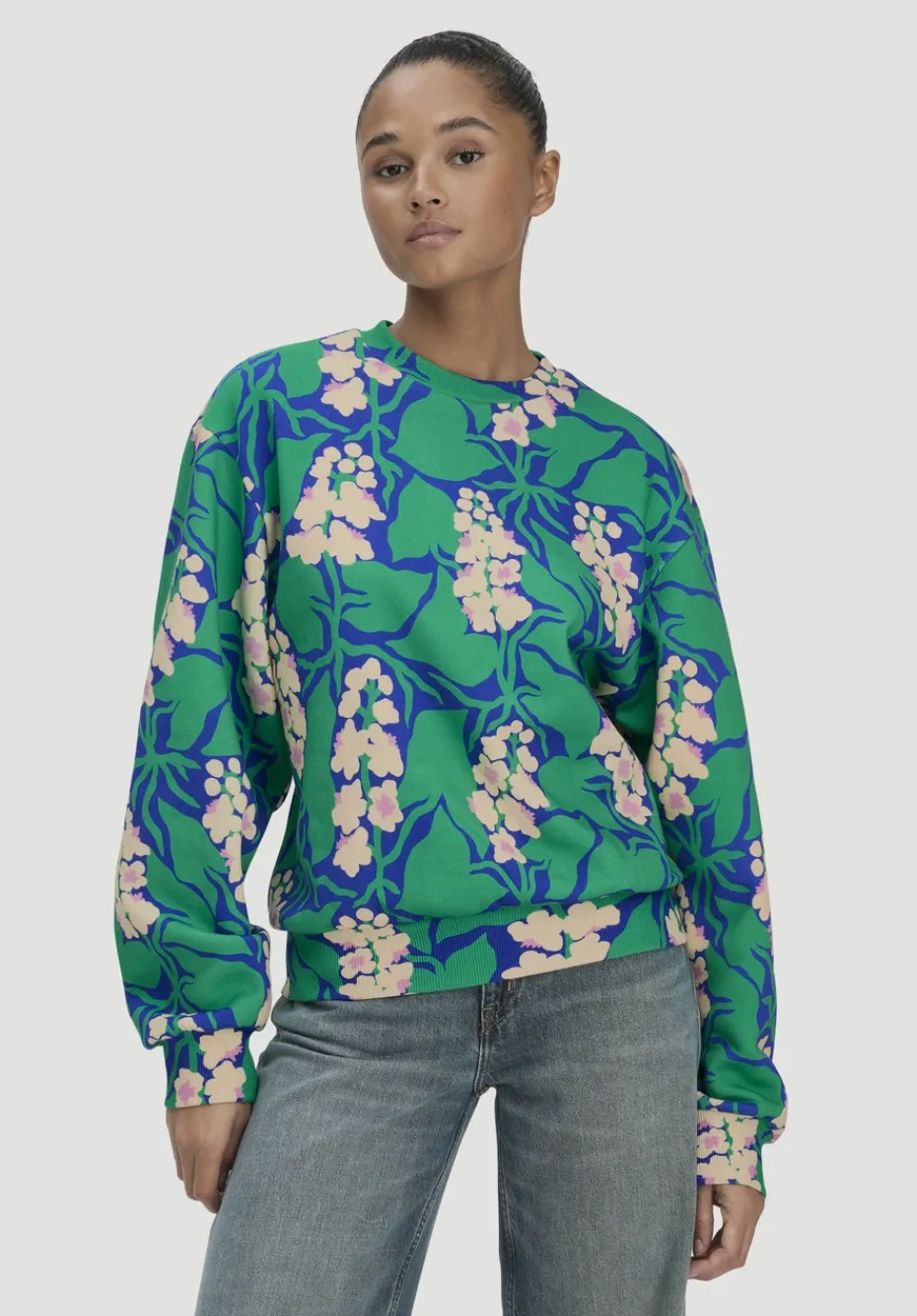 hessnatur Print Sweatshirt Oversize LIV LEE aus reiner Bio-Baumwolle von seegrün Sale