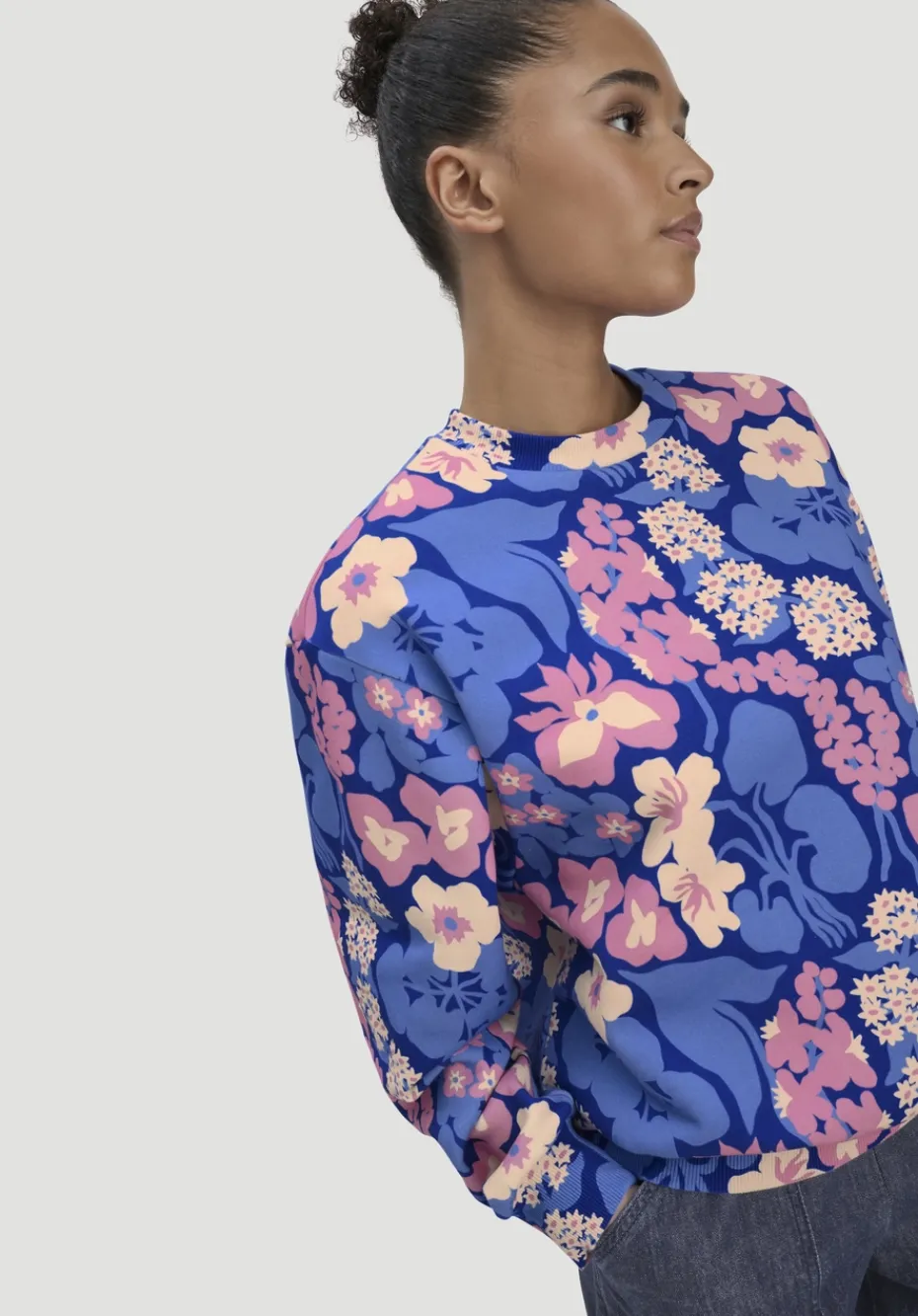 hessnatur Print Sweatshirt Oversize LIV LEE aus reiner Bio-Baumwolle von kornblume Clearance