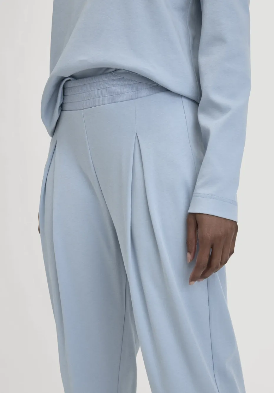hessnatur Pyjama PURE COTTON aus reiner Bio-Baumwolle von helles jeansblau Sale