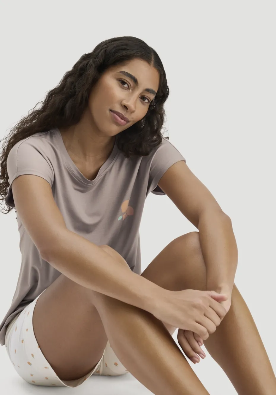 hessnatur Pyjama PURE FLOW aus TENCEL™ Modal von mandelbraun