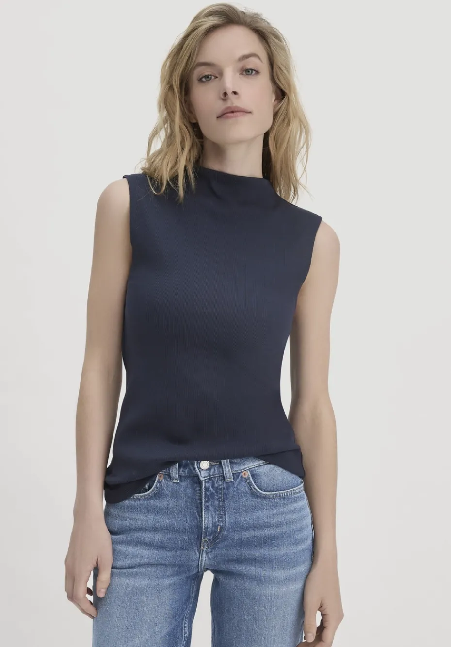 hessnatur Rib Top Slim aus Bio-Baumwolle von marine Sale