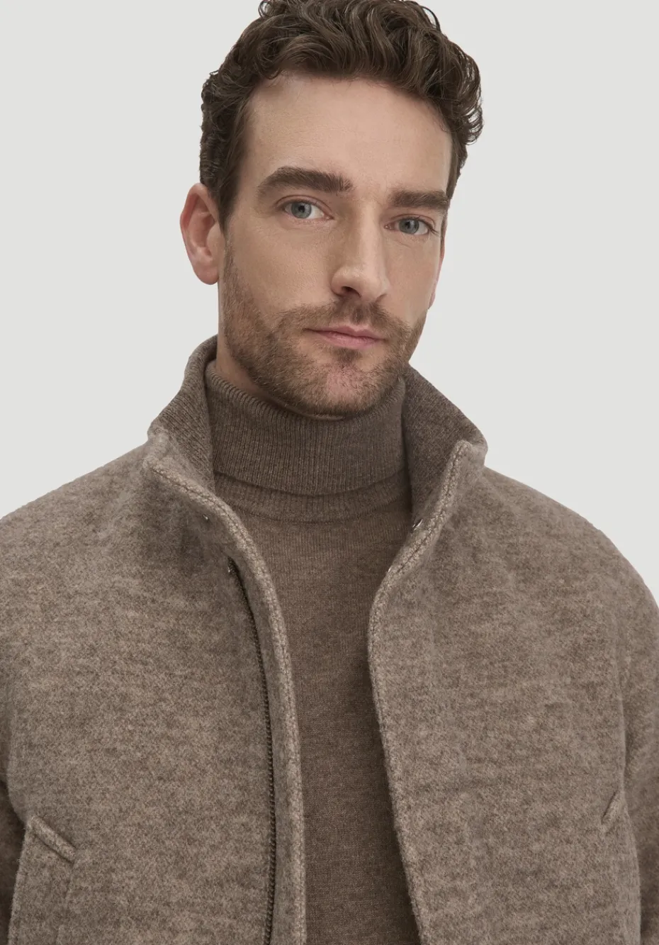 hessnatur Rollkragen Pullover Regular aus Bio-Merinowolle mit Cashmere von sand Online