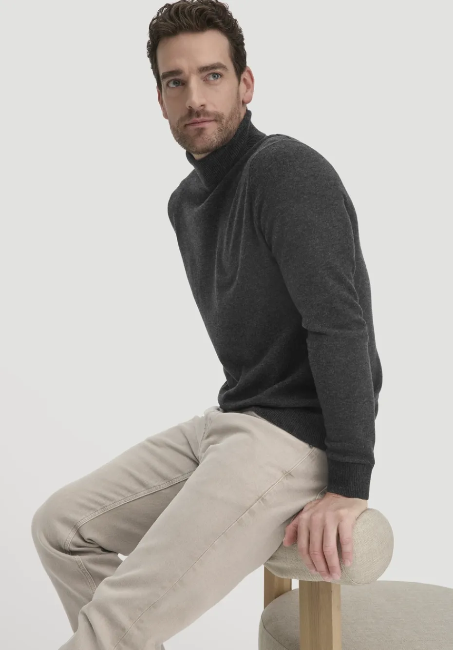hessnatur Rollkragen Pullover Regular aus Bio-Merinowolle mit Cashmere von anthrazit Sale