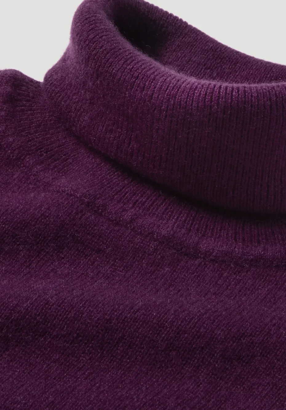 hessnatur Rollkragen Pullover Relaxed BETTER RECYCLING aus reinem Cashmere von dunkles purpur Discount