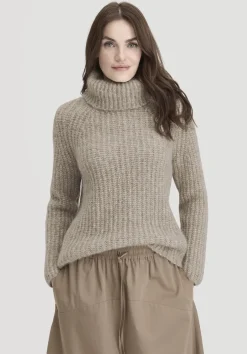 hessnatur Rollkragenpullover Relaxed aus Alpaka mit Bio-Baumwolle von naturbeige New