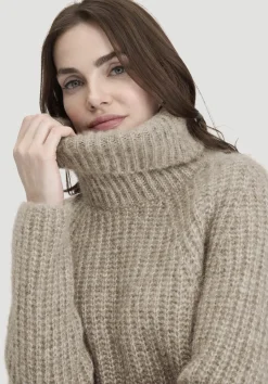 hessnatur Rollkragenpullover Relaxed aus Alpaka mit Bio-Baumwolle von naturbeige New