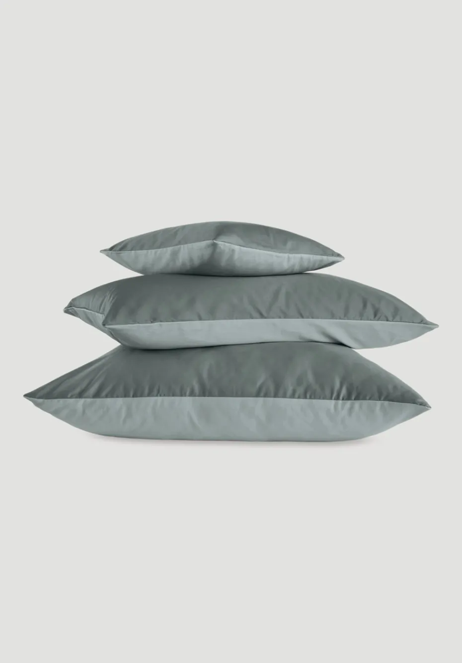 hessnatur Satin Wende-Kissenbezug aus reiner Bio-Baumwolle von tiefseegrün Sale