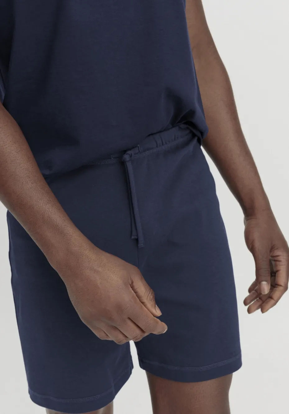 hessnatur Schlaf Shorts Relaxed aus Bio-Baumwolle von dunkelblau Online