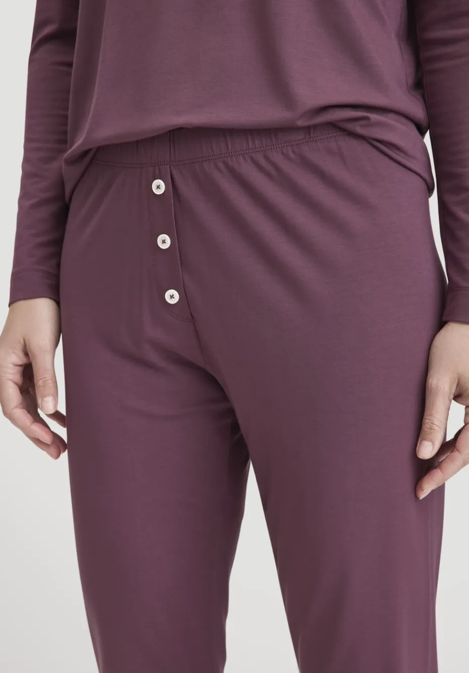 hessnatur Schlafhose PURE FLOW aus TENCEL™ Modal von brombeere Best