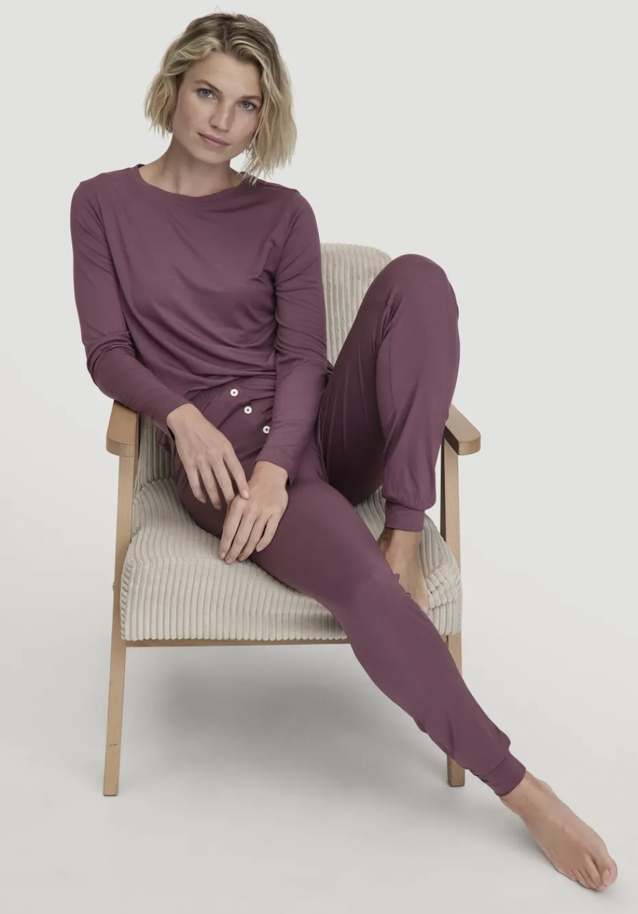 hessnatur Schlafhose PURE FLOW aus TENCEL™ Modal von brombeere Best