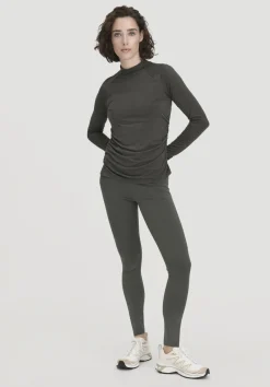 hessnatur Shirt Langarm Slim ACTIVE FUNCTIONAL aus Bio-Merinowolle und TENCEL™ Lyocell von tannengrün Sale