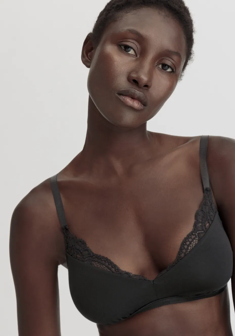 hessnatur Soft BH PURE SENSE LACE aus TENCEL™ Modal von schwarz Clearance