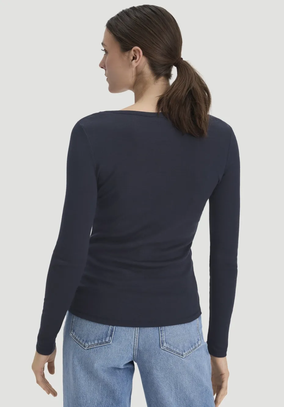 hessnatur Softrib Longsleeve Fitted aus Bio-Baumwolle und TENCEL™ Modal von marine New