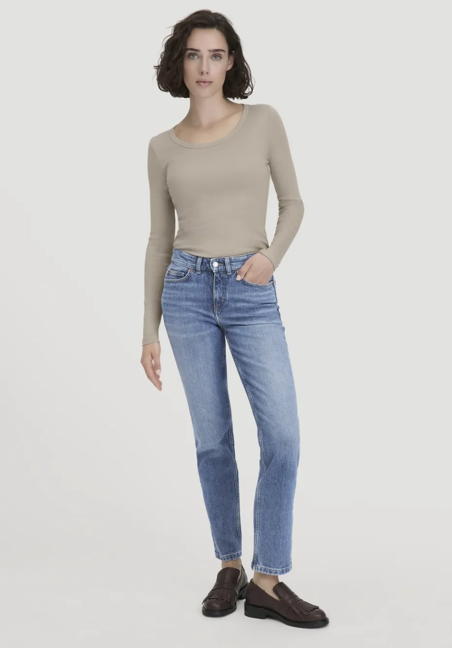 hessnatur Softrib Longsleeve Fitted aus Bio-Baumwolle und TENCEL™ Modal von taupe Discount