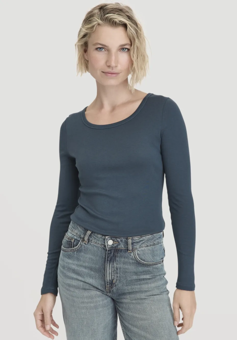 hessnatur Softrib Longsleeve Fitted aus Bio-Baumwolle und TENCEL™ Modal von dunkles petrol New