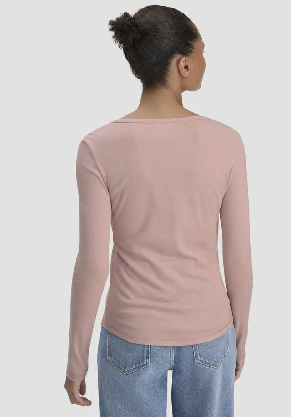hessnatur Softrib Longsleeve Henley Fitted aus Bio-Baumwolle und Tencel™ Modal von rosé Discount