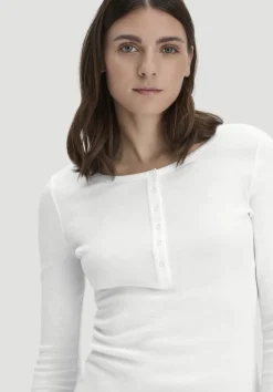 hessnatur Softrib Longsleeve Henley Fitted aus Bio-Baumwolle und Tencel™ Modal von naturweiss Clearance