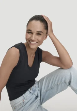 hessnatur Softrib Top Fitted aus Bio-Baumwolle und TENCEL™ Modal von schwarz Discount