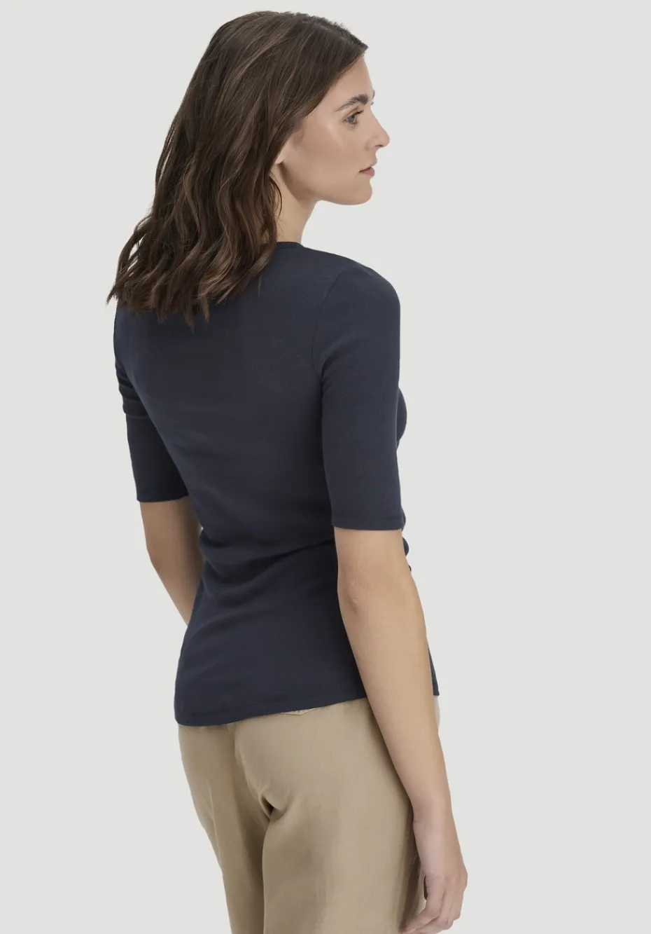 hessnatur Softrib T-Shirt Fitted aus Bio-Baumwolle und TENCEL™ Modal von marine Sale