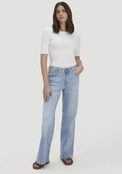 hessnatur Softrib T-Shirt Fitted aus Bio-Baumwolle und TENCEL™ Modal von naturweiss Online