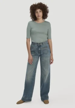 hessnatur Softrib T-Shirt Fitted aus Bio-Baumwolle und TENCEL™ Modal von mattgrün Online