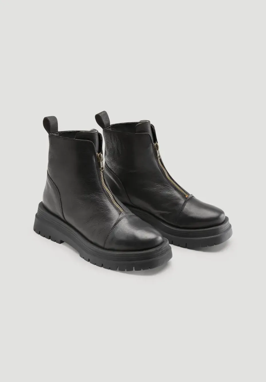 hessnatur Stiefelette mit Zipper aus chromfrei gegerbtem Leder von schwarz Discount