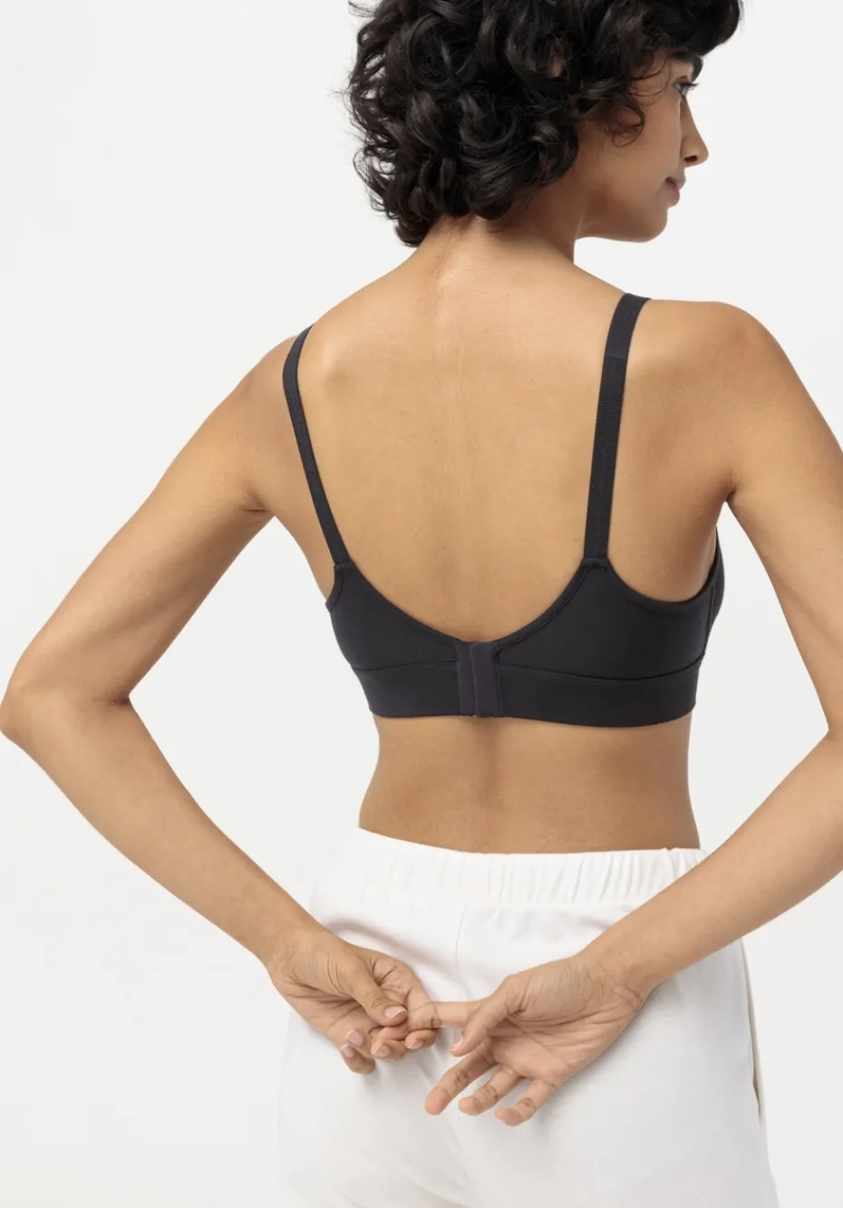 hessnatur Still-Bustier bügelllos COTTON FEEL aus Bio-Baumwolle von schwarz Hot