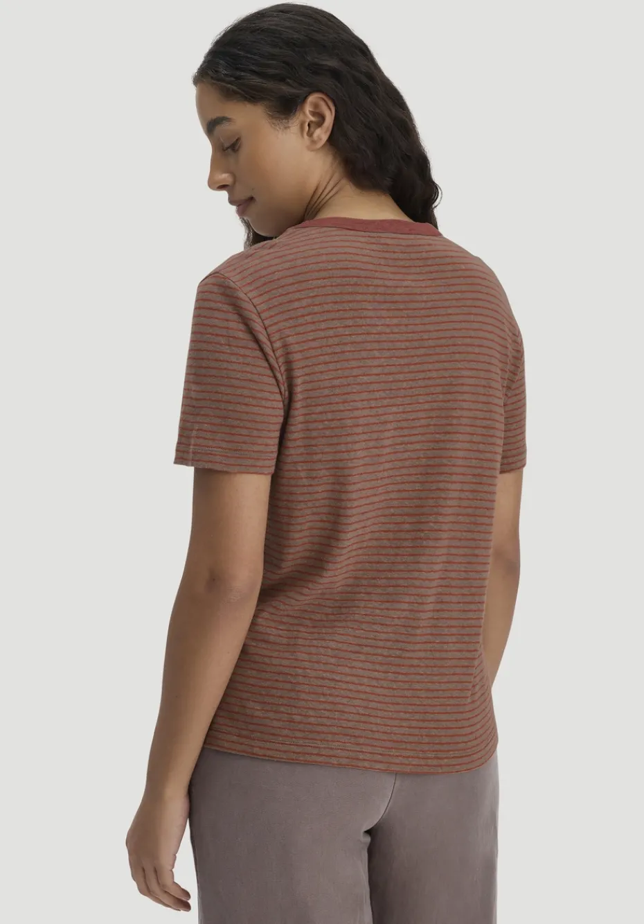 hessnatur Streifen T-Shirt Relaxed aus Leinen mit reiner Bio-Baumwolle von mocca Hot