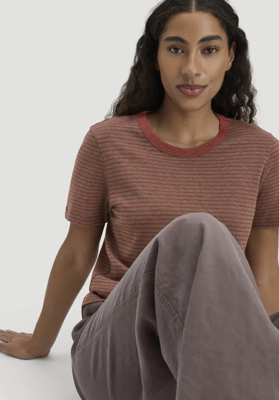 hessnatur Streifen T-Shirt Relaxed aus Leinen mit reiner Bio-Baumwolle von mocca Hot