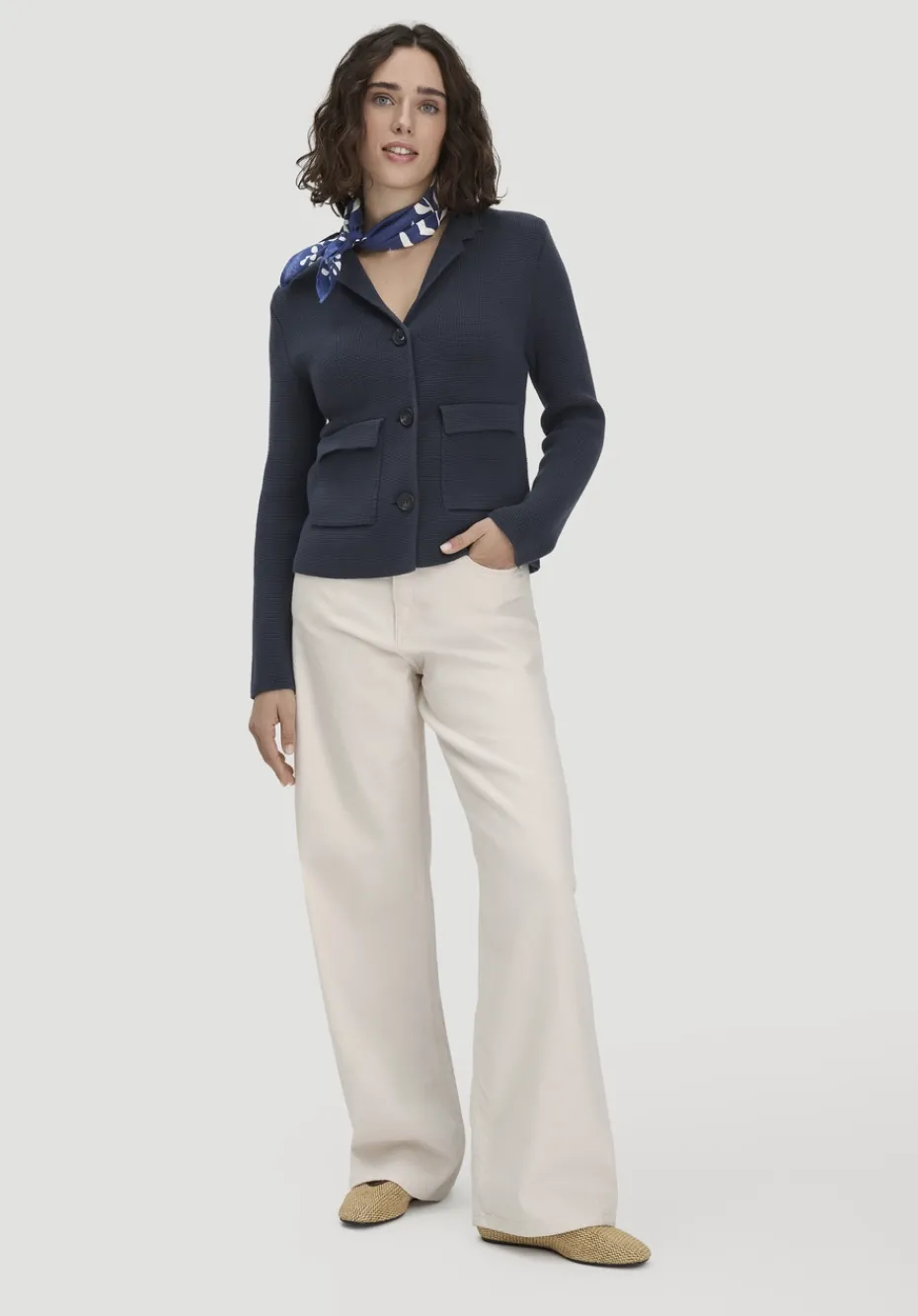 hessnatur Strick Blazer Regular aus Bio-Baumwolle mit Merinowolle von marine Online
