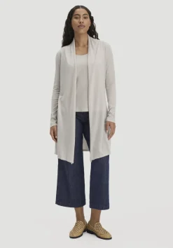 hessnatur Strick Jacke Regular aus TENCEL™ Lyocell und Bio-Baumwolle von düne New