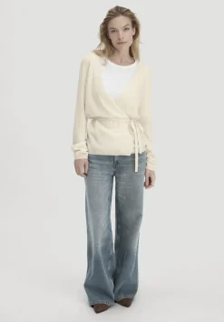 hessnatur Strick Jacke Relaxed aus Bio-Merinowolle mit Cashmere von naturweiss Sale