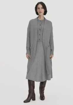 hessnatur Strick Jacke Relaxed aus Bio-Merinowolle mit Bio-Baumwolle von grau New