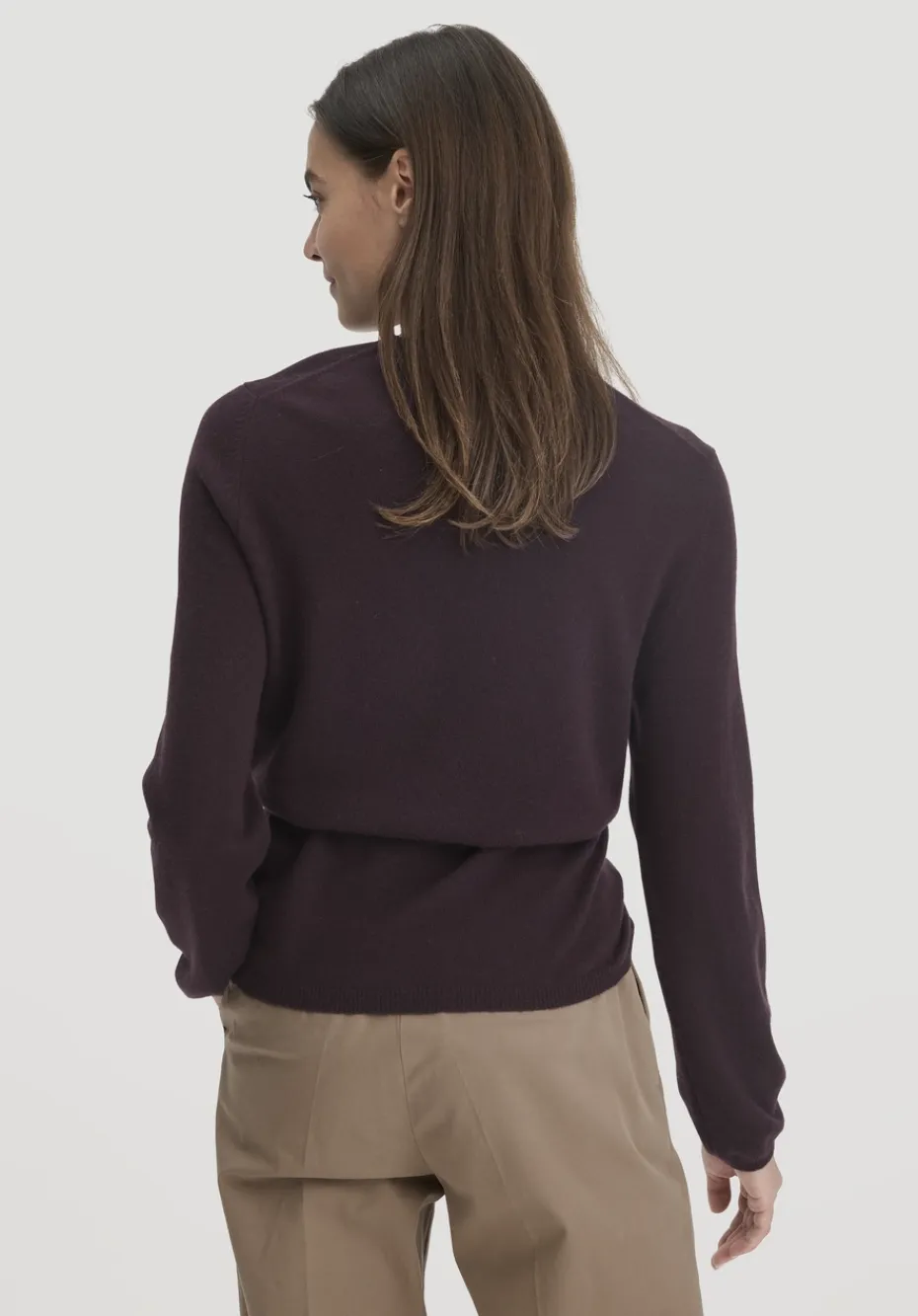 hessnatur Strick Jacke Relaxed aus Bio-Merinowolle mit Cashmere von schwarzbeere Outlet