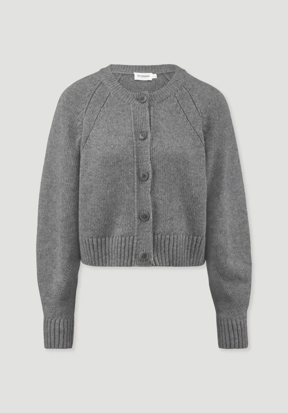 hessnatur Strick Jacke Relaxed Cropped aus Bio-Merinowolle mit Bio-Baumwolle von grau Best