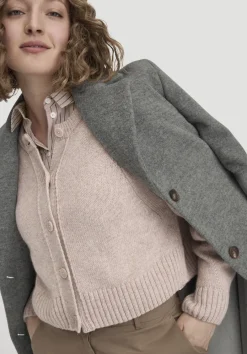 hessnatur Strick Jacke Relaxed Cropped aus Bio-Merinowolle mit Bio-Baumwolle von rosé Discount