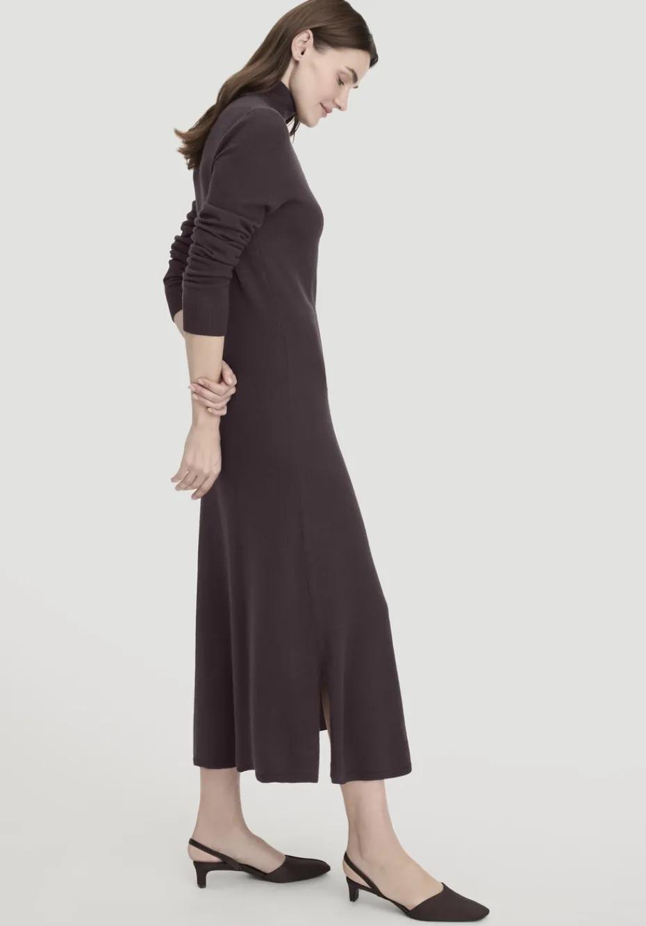 hessnatur Strick Kleid Regular aus Bio-Merinowolle mit Cashmere von schwarzbeere Clearance