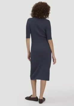hessnatur Strick Kleid Regular aus Bio-Baumwolle und Wolle von marine Sale
