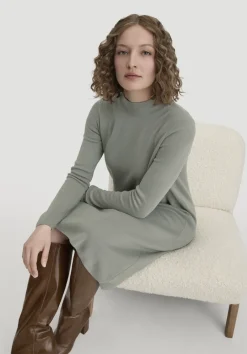 hessnatur Strick Kleid Relaxed aus TENCEL™ Lyocell mit Bio-Baumwolle von steppengras Sale