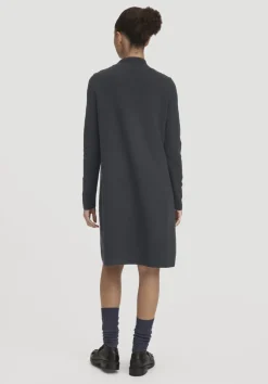 hessnatur Strick Kleid Relaxed aus TENCEL™ Lyocell mit Bio-Baumwolle von schwarz Hot