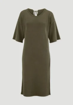 hessnatur Strick Kleid Relaxed aus Leinen mit Bio-Baumwolle und LENZING™ ECOVERO™ von goldoliv Hot