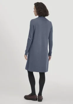 hessnatur Strick Kleid Relaxed aus TENCEL™ Lyocell mit Bio-Baumwolle von schieferblau Online