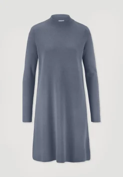 hessnatur Strick Kleid Relaxed aus TENCEL™ Lyocell mit Bio-Baumwolle von schieferblau Online