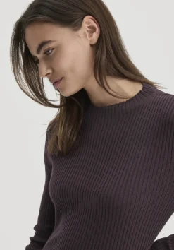 hessnatur Strick Pullover Fitted aus TENCEL™ Lyocell mit Bio-Baumwolle von schwarzbeere Outlet