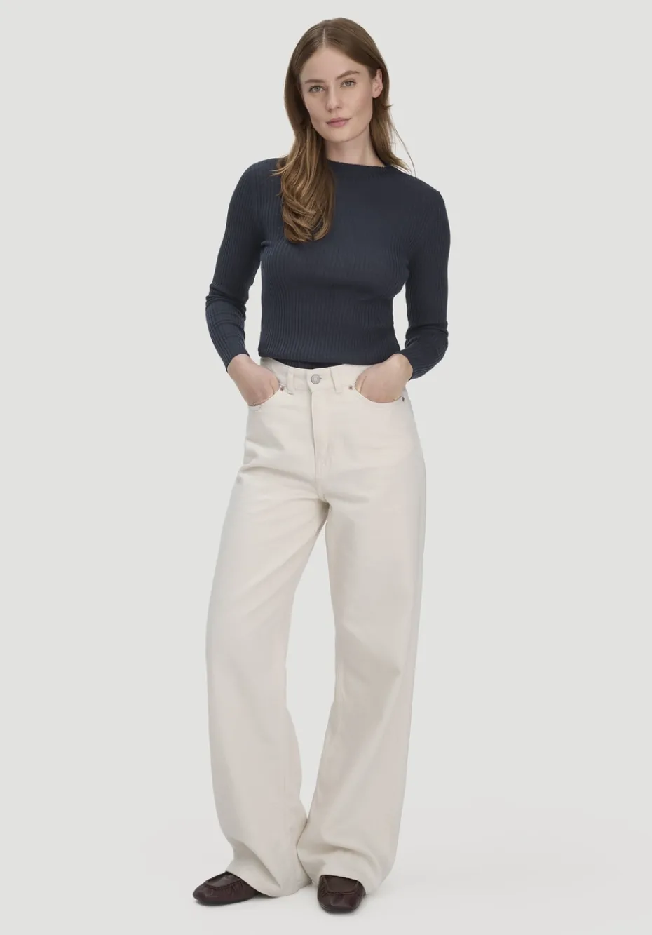 hessnatur Strick Pullover Fitted aus TENCEL™ Lyocell mit Bio-Baumwolle von marine Discount