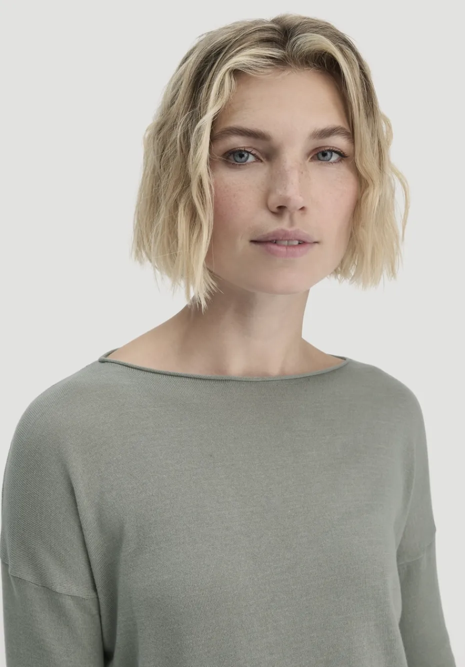 hessnatur Strick Pullover Oversize aus TENCEL™ Lyocell mit Bio-Baumwolle von steppengras Sale